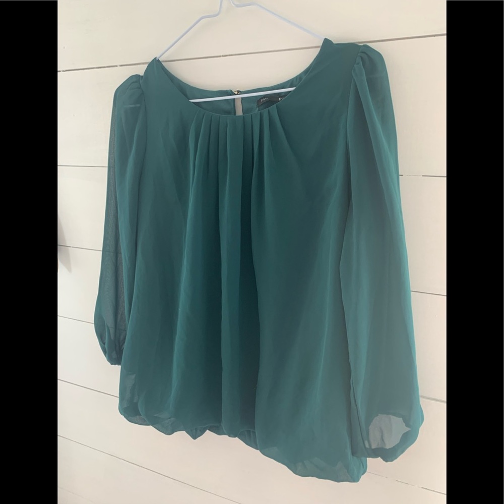 Gorgeous green blouse